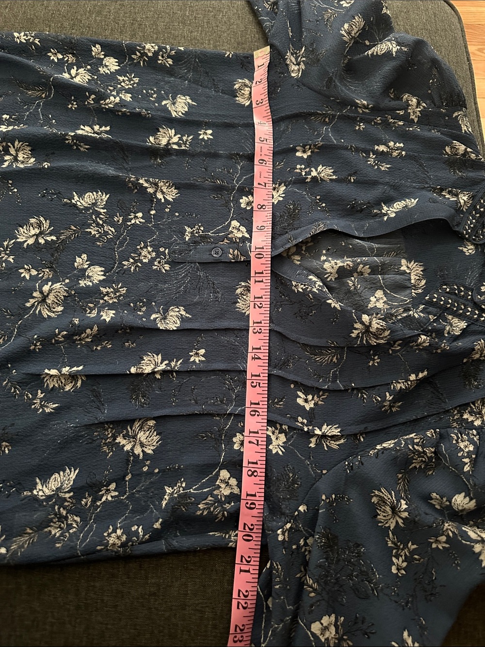 Max Studio Navy Floral V-Neck Button Blouse - Picture 12 of 13